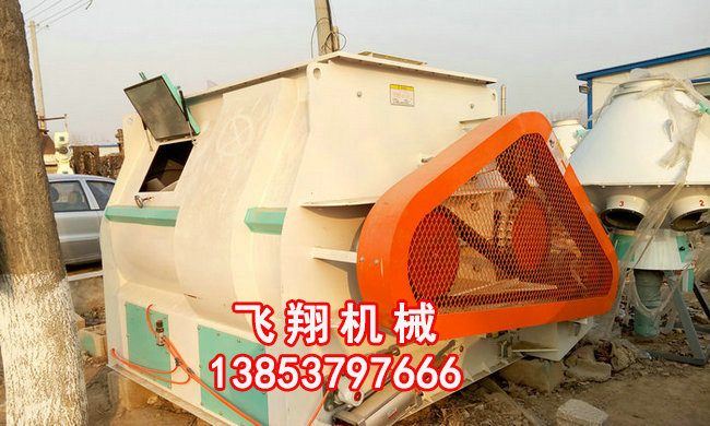 二手飼料設(shè)備 (3).jpg